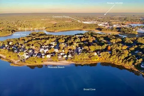 58 Main Ave, Wareham, MA 02558