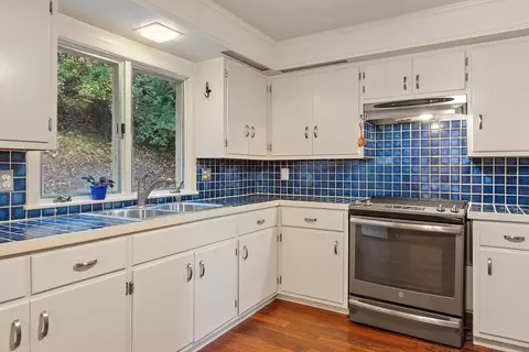 47 Summer Hill Rd, Maynard, MA 01754 photo 8