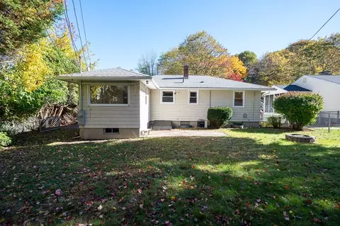 4 Harold St, Worcester, MA 01604 photo 23