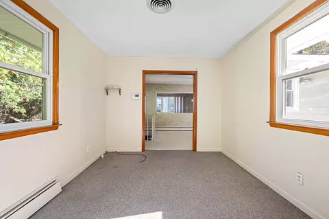 4 Harold St, Worcester, MA 01604 photo 10