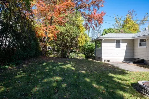 4 Harold St, Worcester, MA 01604 photo 25