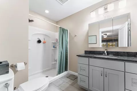 22 Washington St, Mendon, MA 01756 photo 14