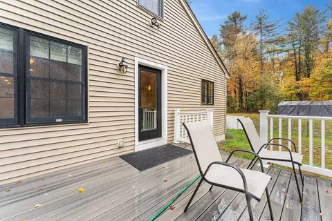22 Washington St, Mendon, MA 01756 photo 25