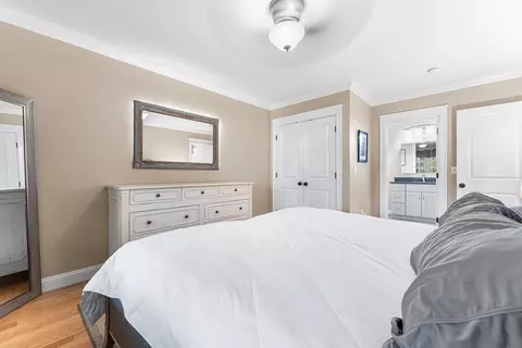 22 Washington St, Mendon, MA 01756 photo 13