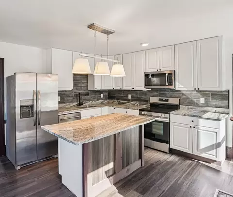 34 E Main St #2, Georgetown, MA 01833 photo 2