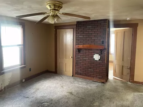 Living - 3216 N Main St, Fall River, MA 02720 photo 2 of 6