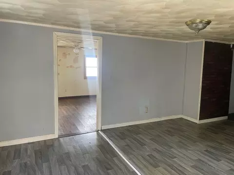 Living - 3216 N Main St, Fall River, MA 02720 photo 4 of 6