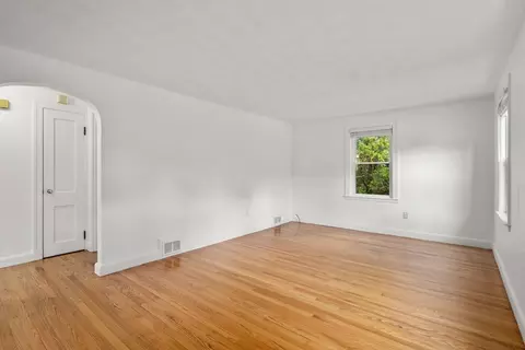 46 Bayard St, Dedham, MA 02026 photo 9