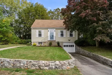 46 Bayard St, Dedham, MA 02026