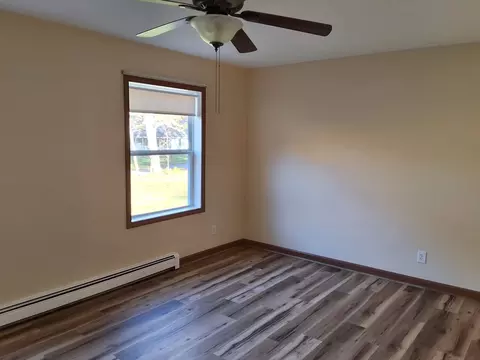 Bedroom - 103 Barre Rd, Oakham, MA 01068 photo 2 of 5