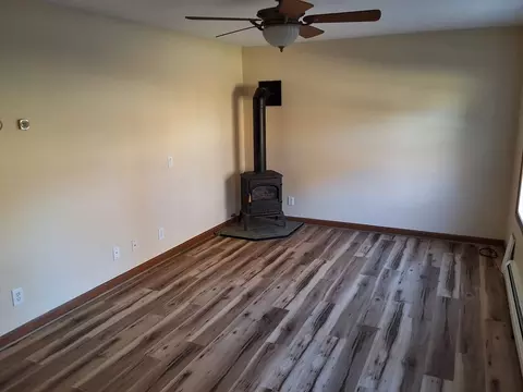 Living - 103 Barre Rd, Oakham, MA 01068 photo 2 of 2