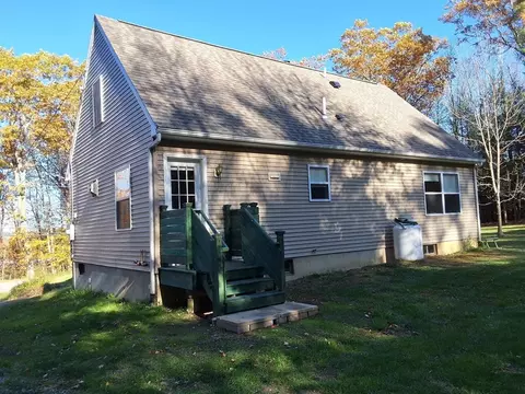Exterior - 103 Barre Rd, Oakham, MA 01068 photo 6 of 9