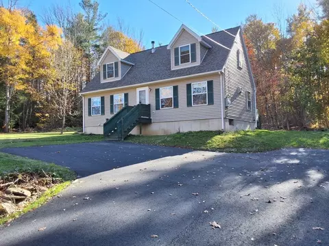 Exterior - 103 Barre Rd, Oakham, MA 01068 photo 2 of 9