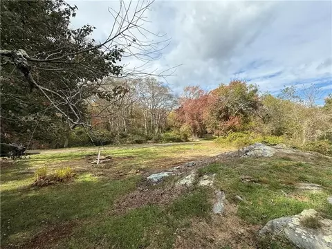 0 Governor Paine Rd, Portsmouth, RI 02872