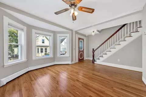 Living - 7 Harold Ave, Gloucester, MA 01930 photo 1 of 13