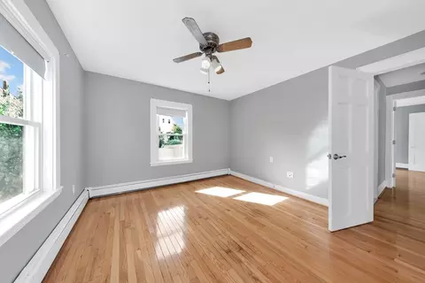 Bedroom - 7 Harold Ave, Gloucester, MA 01930 photo 2 of 9