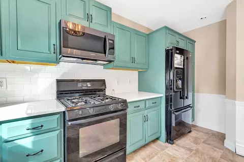 Kitchen - 7 Harold Ave, Gloucester, MA 01930 photo 3 of 3