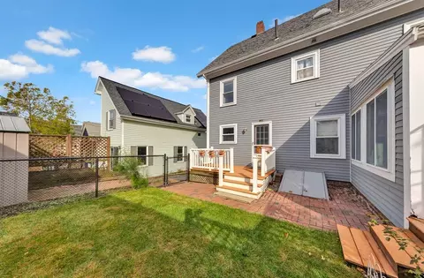 Exterior - 7 Harold Ave, Gloucester, MA 01930 photo 6 of 7