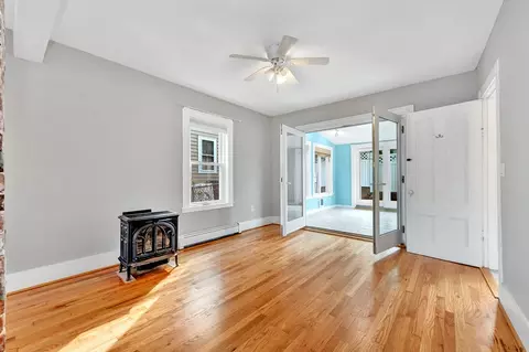 Living - 7 Harold Ave, Gloucester, MA 01930 photo 9 of 13
