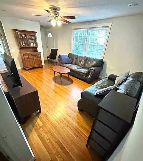 64 Plumtree Cir, Springfield, MA 01118 photo 7