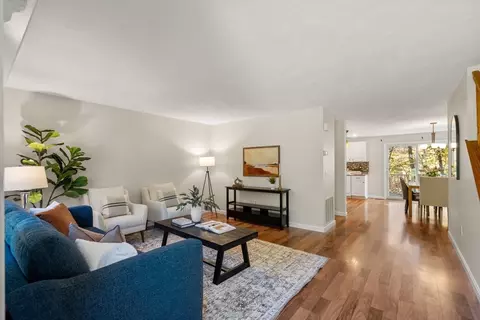 Living - 3 Apple Ridge Rd #5, Maynard, MA 01754 photo 3 of 7