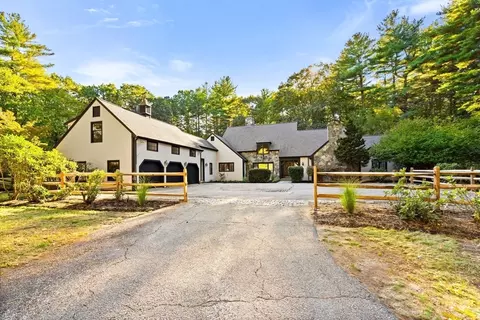 1437 Monument St # -3, Concord, MA 01742