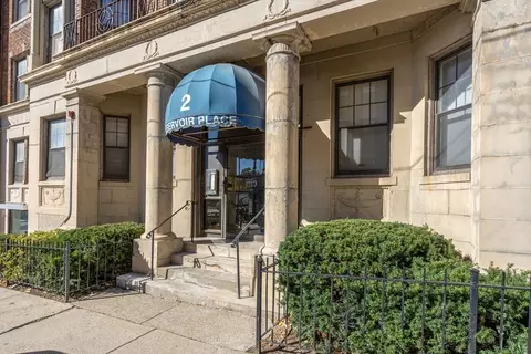 2 Sutherland Rd #35, Boston, MA 02135