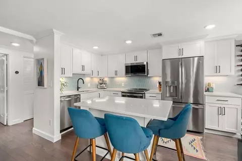 255 Bunker Hill St #2, Boston, MA 02129