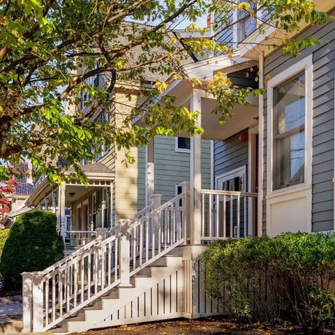 59 Berkeley St #3, Somerville, MA 02143