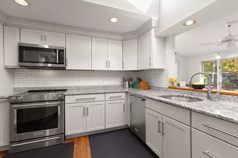 109 Riverview Rd, Gloucester, MA 01930 photo 11