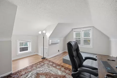 63 Peer St, Springfield, MA 01109 photo 20