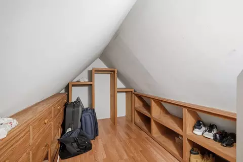63 Peer St, Springfield, MA 01109 photo 18