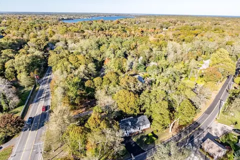 4 Pond Rd, Orleans, MA 02653