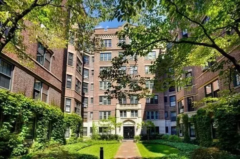 988 Memorial Dr #386, Cambridge, MA 02138