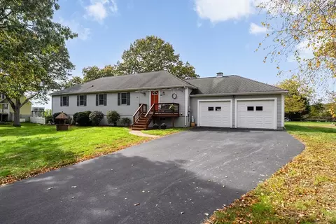 3 Beach St, Berkley, MA 02779