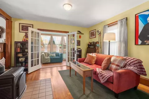 5 Byron St, Wakefield, MA 01880 photo 7