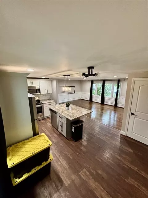 46 Balis St, Springfield, MA 01109 photo 20