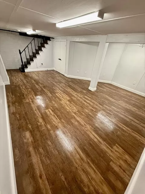 46 Balis St, Springfield, MA 01109 photo 22