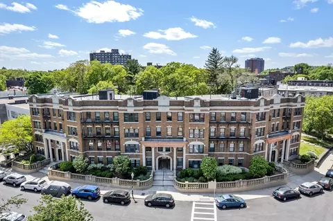 24 Sidlaw Rd #12, Boston, MA 02135