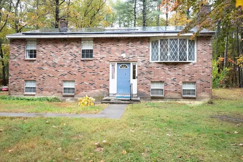 59 Squannacook Rd, Shirley, MA 01464