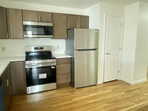 170 Oxford St #503, Lynn, MA 01901