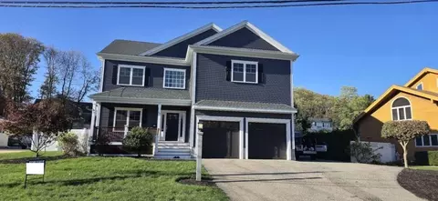 28 Goldencrest Ave, Waltham, MA 02451