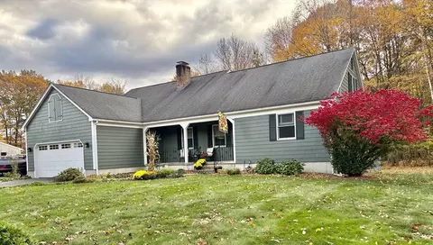 43 Wishing Well Way, West Springfield, MA 01089