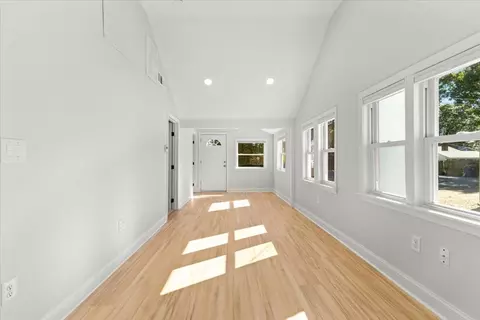 Entry Way - 8 Charles St, Wareham, MA 02571 photo 1 of 1