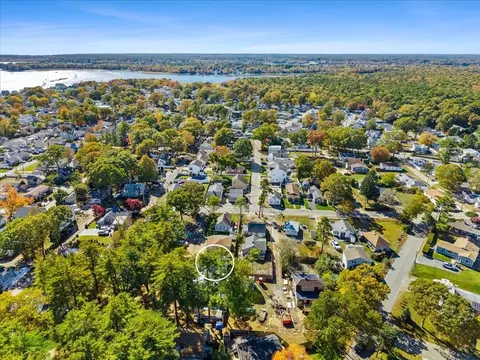 View/Area - 8 Charles St, Wareham, MA 02571 photo 6 of 15
