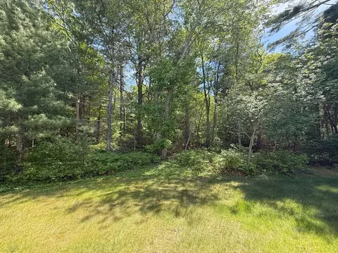 Exterior - 51 Minot Ave # -A, Wareham, MA 02571 photo 5 of 6