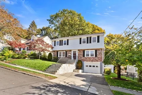 68 Lovell Rd, Watertown, MA 02472