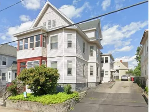 46 Bellevue St, Lowell, MA 01851