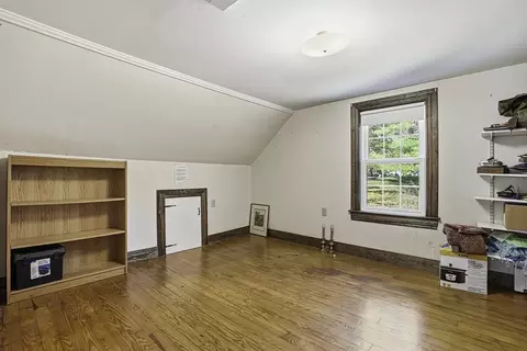 Bedroom - 39 Mechanic St, Upton, MA 01568 photo 6 of 9