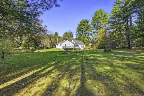 Exterior - 39 Mechanic St, Upton, MA 01568 photo 7 of 9
